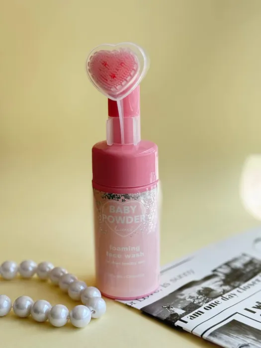 فوم شستشوی صورت براش‌دار Baby Powder